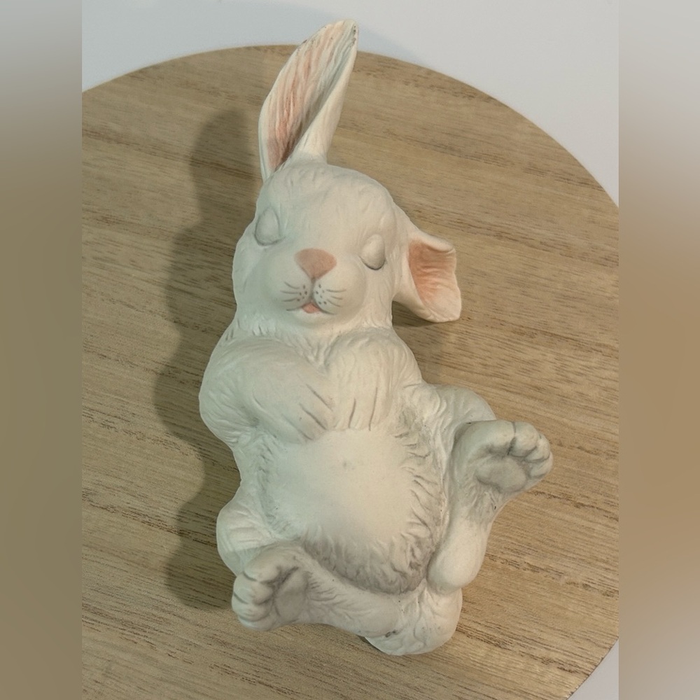 Boehm Rabbit Newborn Sleeping Figurine #40217 – Made in USA